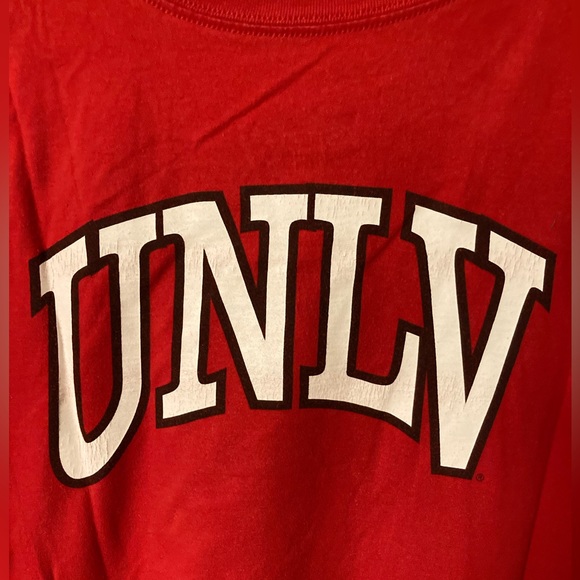 2013 Nike UNLV Rebels “House Always Wins” T-Shirt (M) - Picture 4 of 4